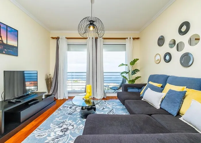 Apartment Canico Lodge *