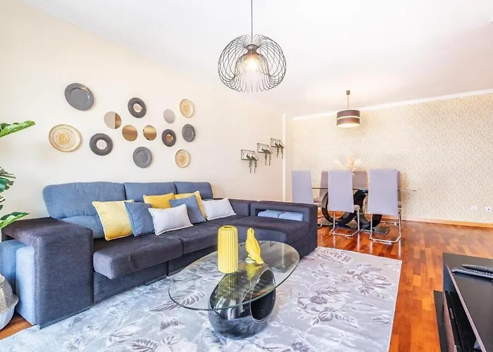 Canico Lodge Apartment *